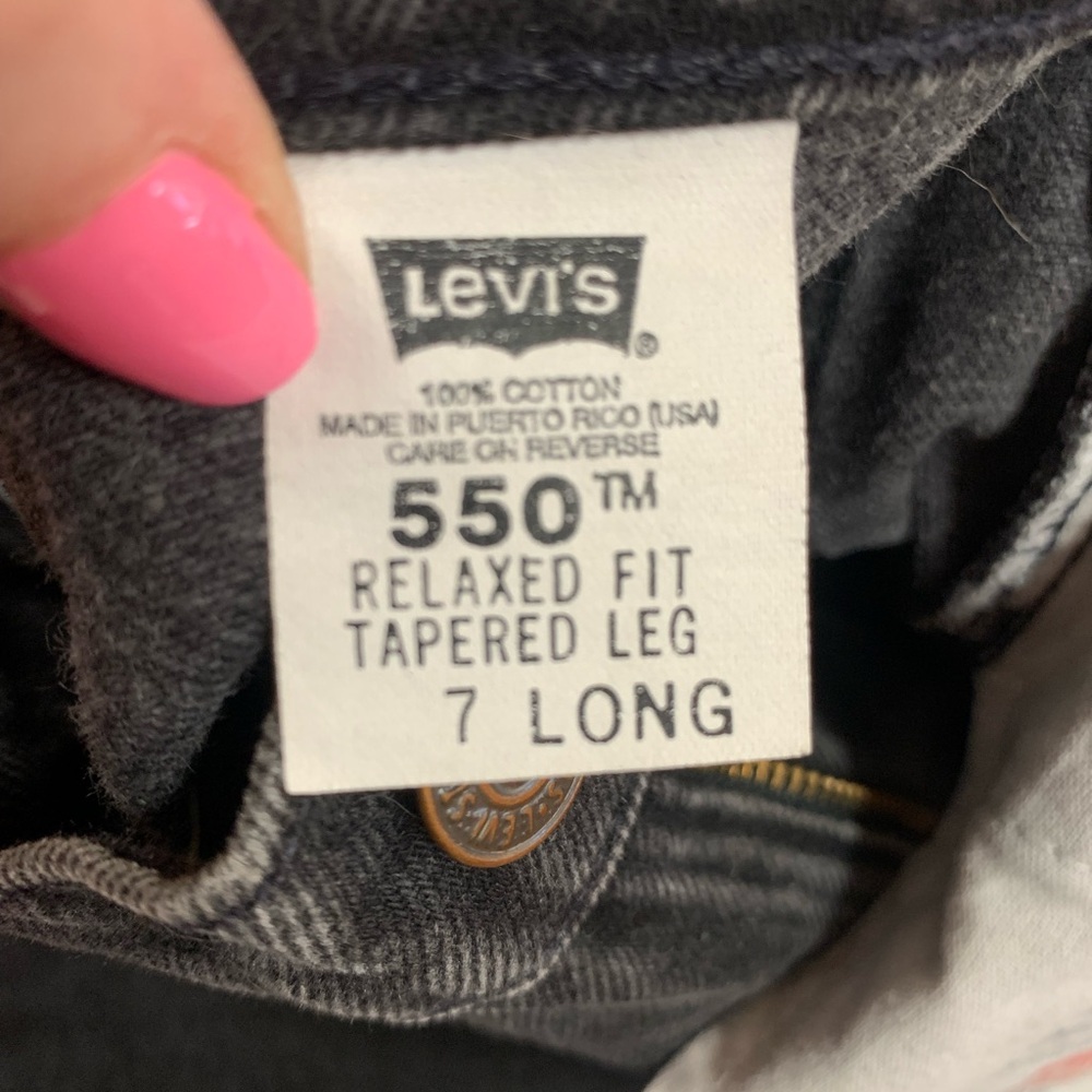 Vintage Levi’s 550 - Picture 6 of 8
